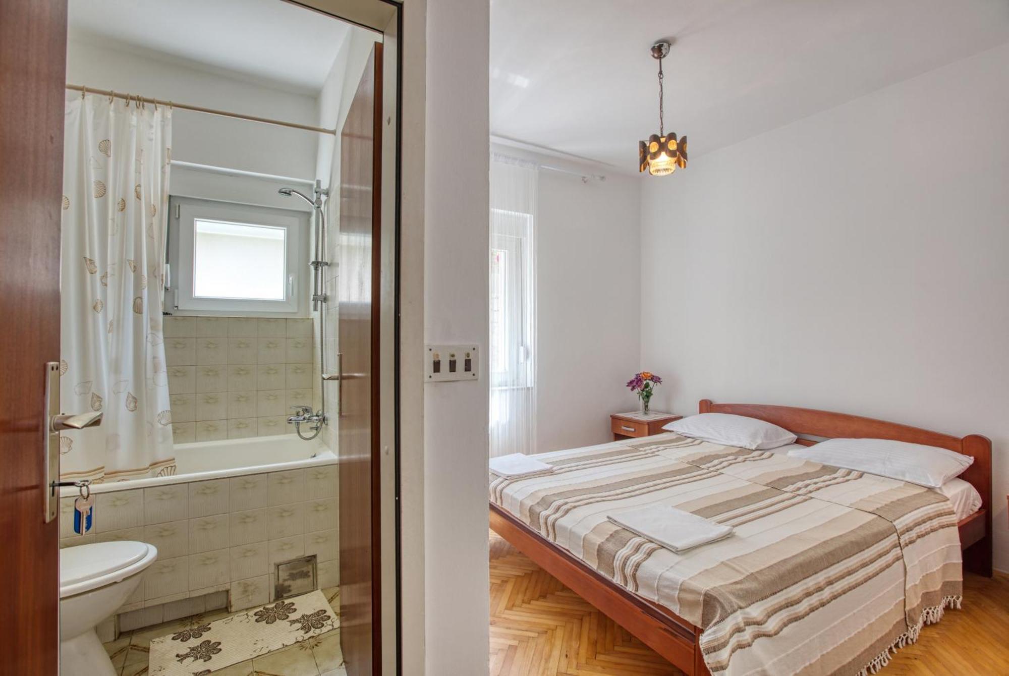 Apartments And Rooms By The Sea Tisno, Murter - 5128 Szoba fotó